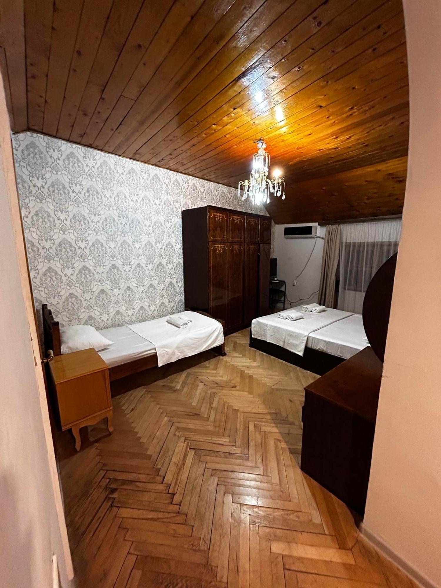 Duma Hotel Tbilisi Exterior foto