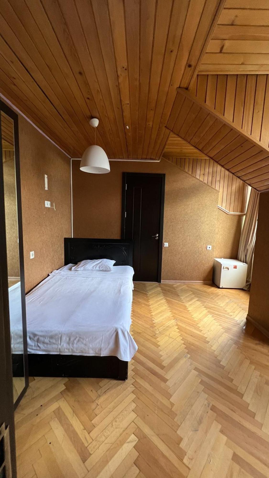 Duma Hotel Tbilisi Exterior foto